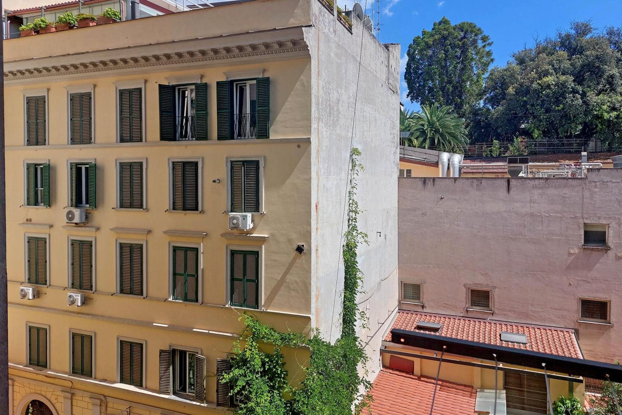 Ych-Comfortable 2 Bedrooms Flat Near Colosseum Roma Esterno foto